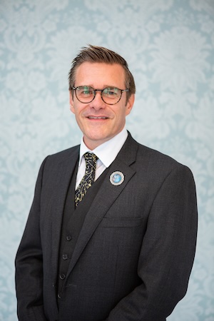 Business Manager - Robert Helliar-Moore